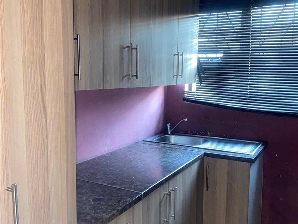 2 Bedroom Property for Sale in Kuyasa Northern Cape